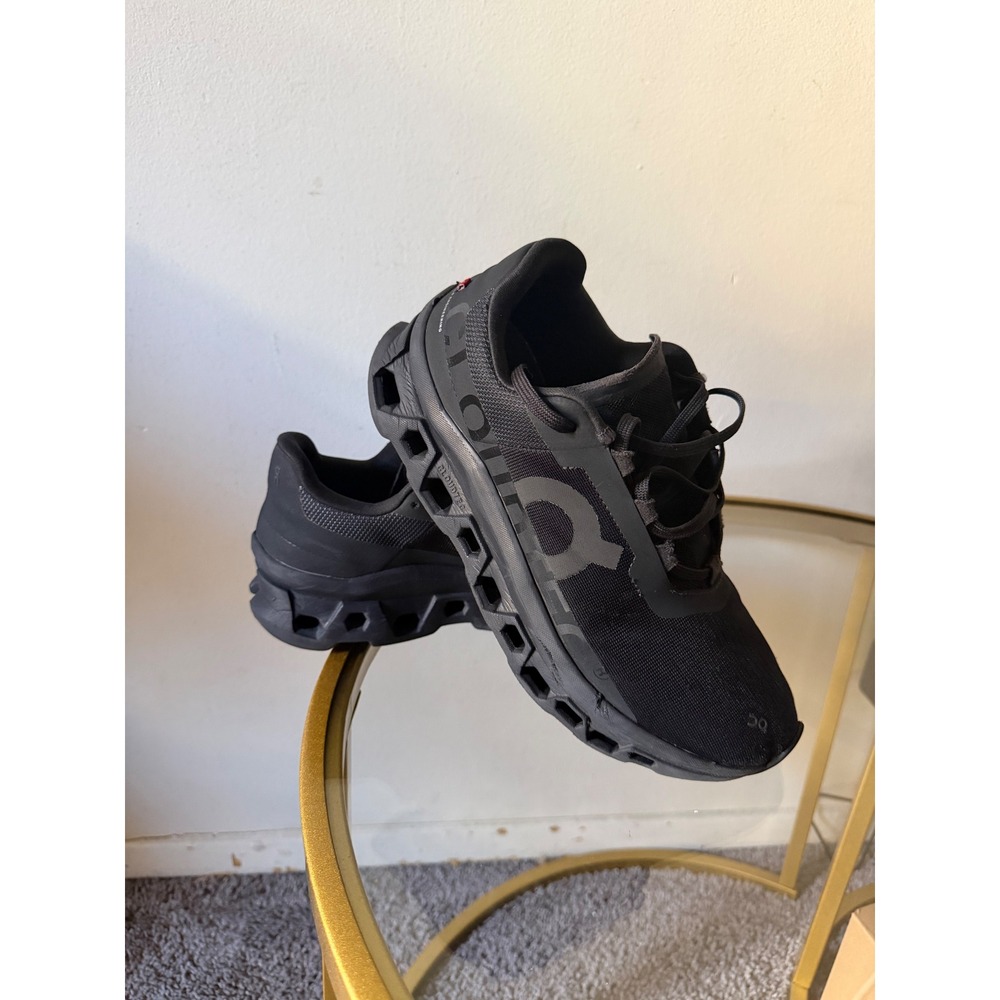 ON CLOUDTECH BLACK MENS SHOES SIZE 8.5